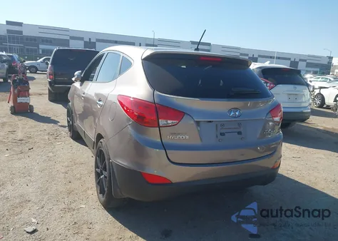 2012 Hyundai Tucson Limited z USA, uszkodzony, nr VIN KM8JU3ACXCU421378